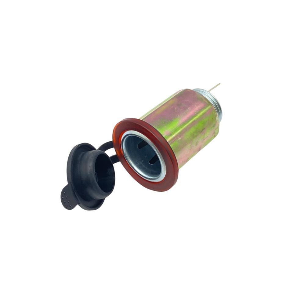 YLZ IC-246B-6 ÇAKMAK SOKETİ (ENERJİ SOKETİ) (KAPAKLI)