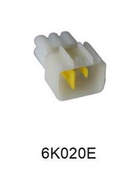 YLZ 6K020E ISUZU STOP MÜŞÜR SOKETİ ERKEK (6 FİŞ)